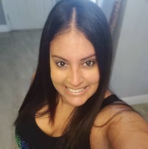 Meet your Posher, Tania